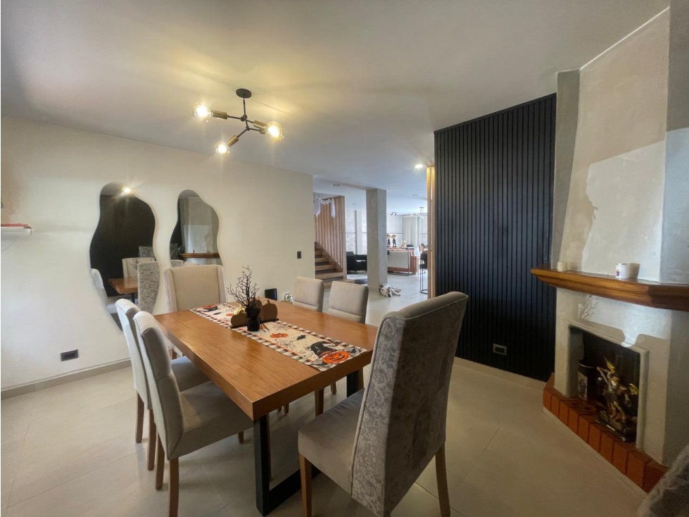 VENTA DE CASA EN ENVIGADO REMODELADA - ABADIA — foto 4