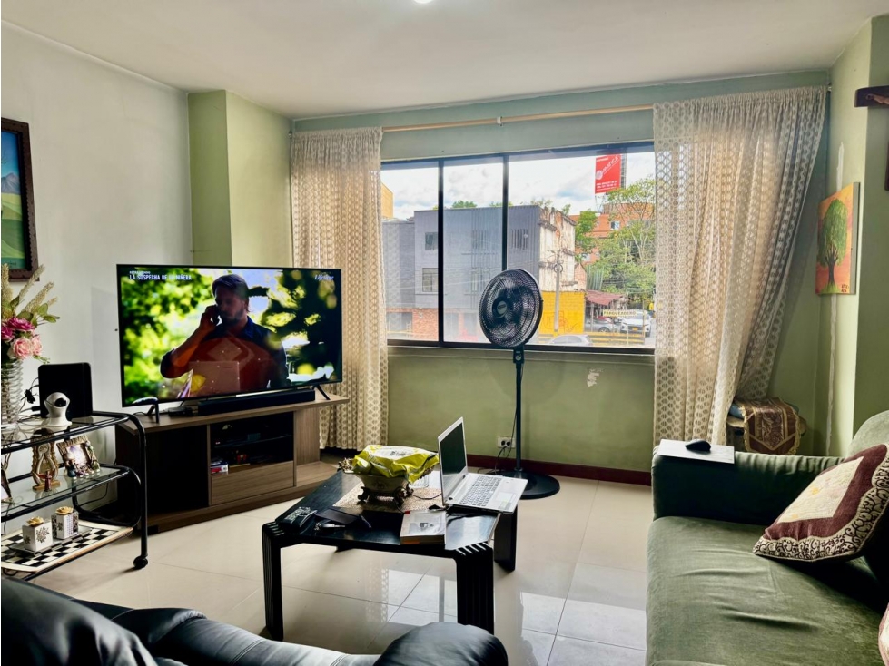 VENTA DE APARTAMENTO LAURELES BULERIAS EN EDIFICIO EXCELENTE UBICACIÓN — foto 6