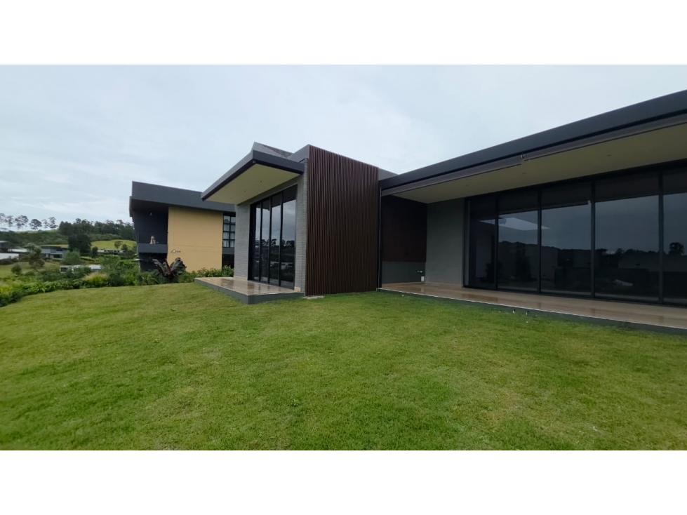 VENTA DE CASA CAMPESTRE EN ENVIGADO, LAS PALMAS — foto 2