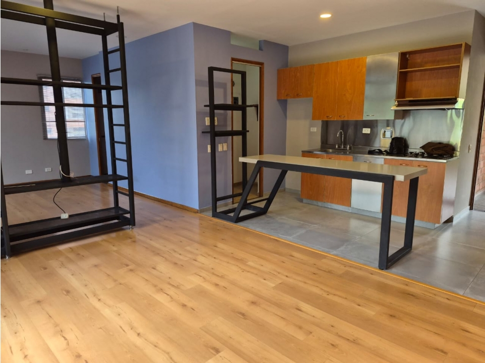 VENTA DE APARTAESTUDIO EN EL POBLADO - SANTA MARIA DE LOS ANGELES
