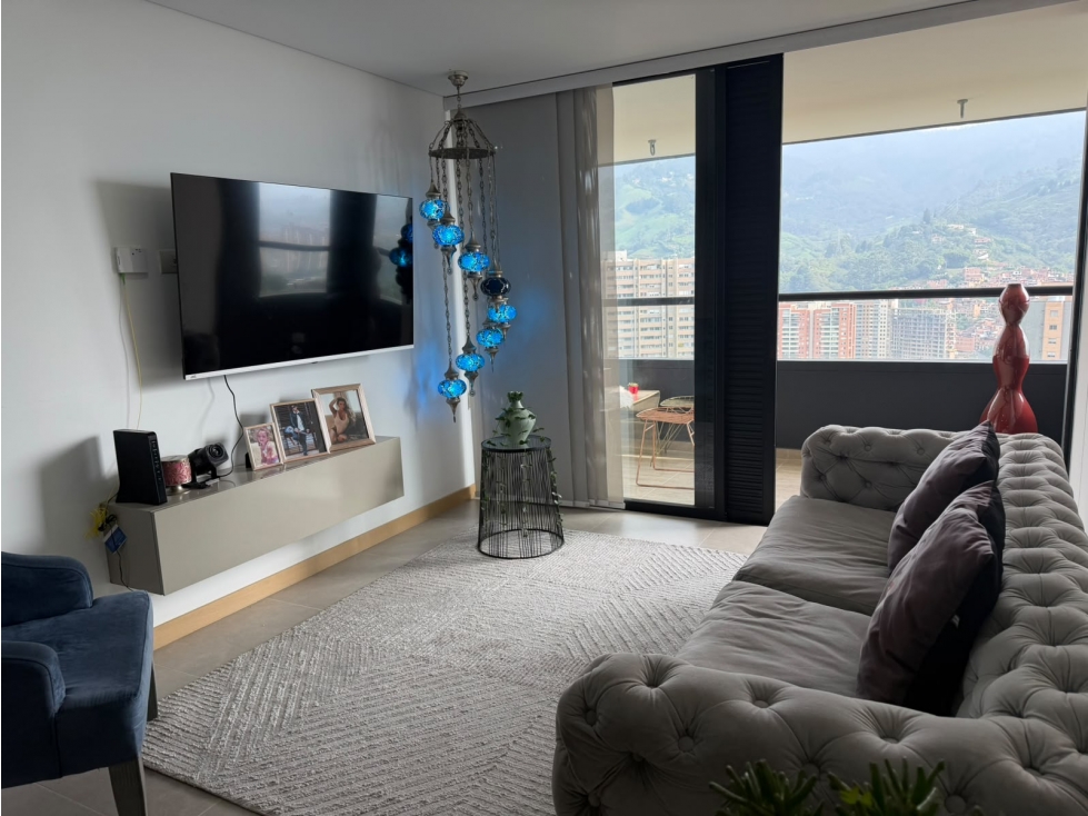 VENTA DE APARTAMENTO HERMOSO EN ENVIGADO - LOMA DE LAS BRUJAS — foto 2