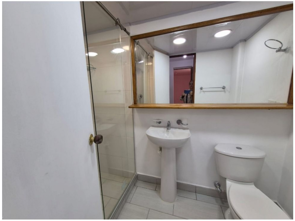 VENTA DE APARTAMENTO EN EL POBLADO - CASTROPOL — foto 2