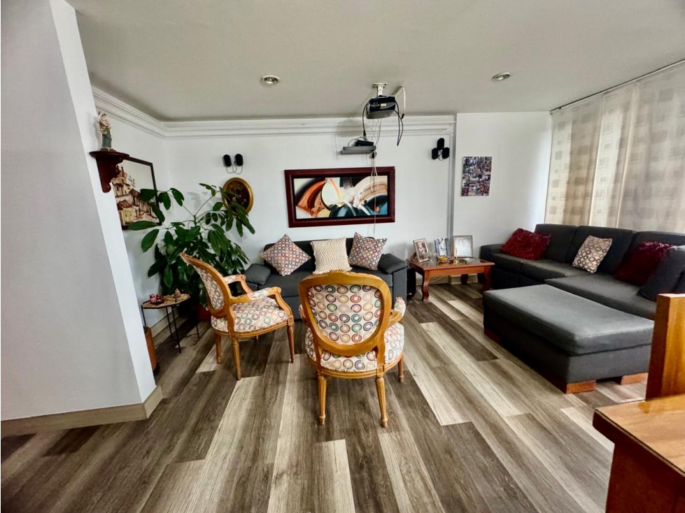 VENTA DE APARTAMENTO EN LA LOMA DEL ESCOBERO — foto 3