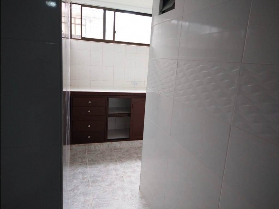 VENDO APTO REMODELADO EN VILLAVICENCIO - 5