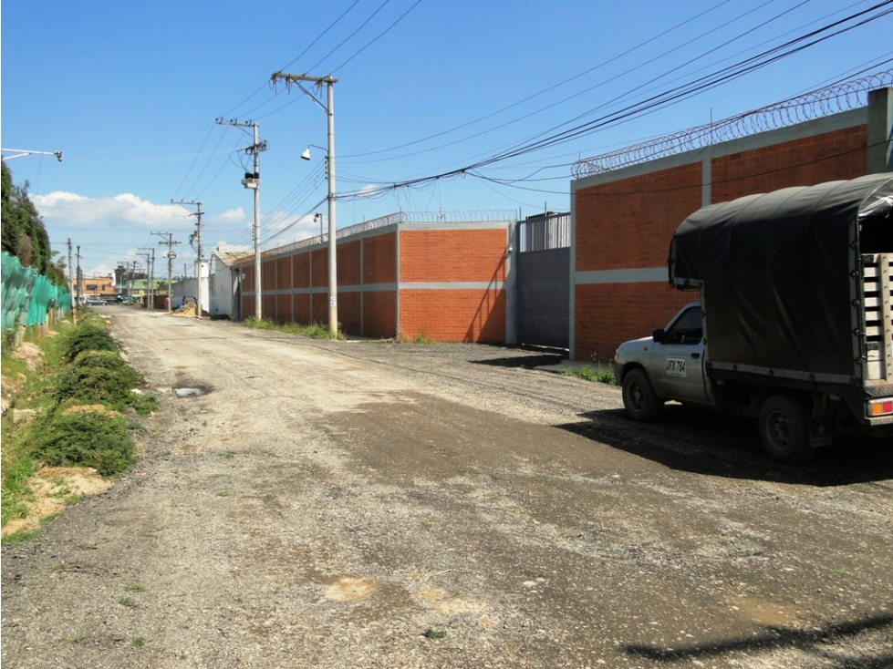 ARRIENDO LOTE EN MOSQUERA - 4