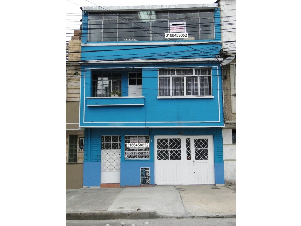 VENDO CASA BARRIO 11 DE NOVIEMBRE