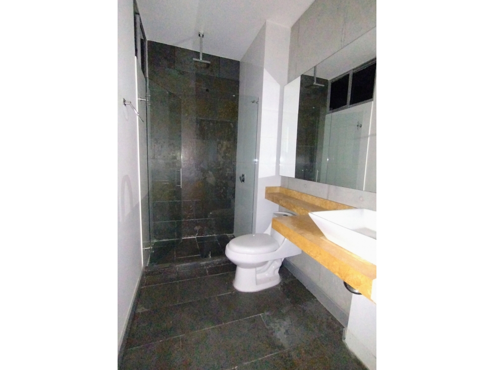 APARTAMENTO EN VENTA CALI BARRIO PANCE (RETOMA BANCARIA) — foto 4