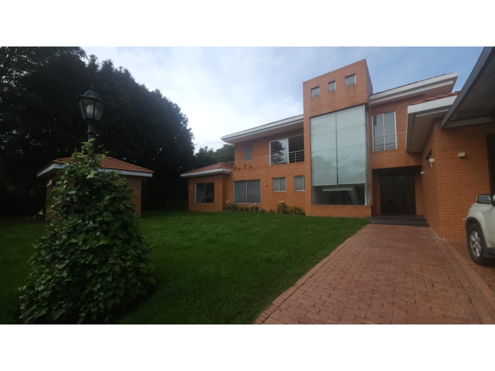 CASA EN VENTA HACIENDA SAN SIMON — foto 2