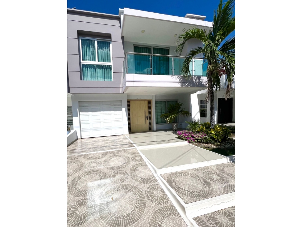 HERMOSA CASA REMODELADA LA CASTELLANA — foto 3