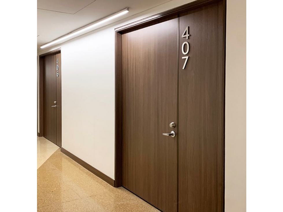 8 OFICINAS OBRA GRIS "CC. METROPOLIS" RETOMA BANCARIA OPORTUNIDAD — foto 2