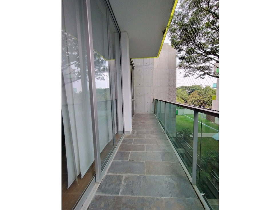 APARTAMENTO EN VENTA CALI BARRIO PANCE (RETOMA BANCARIA) — foto 3