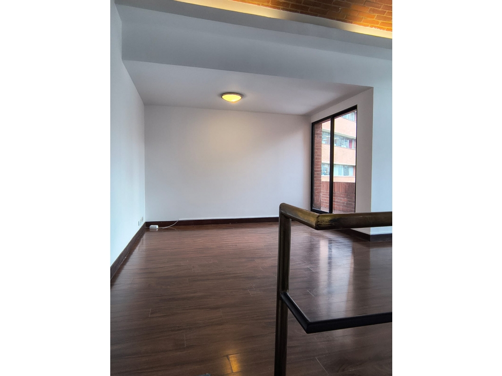 EN VENTA APARTAMENTO / OFICINA DUPLEX (PARQUE CENTRAL BABARIA) - 2