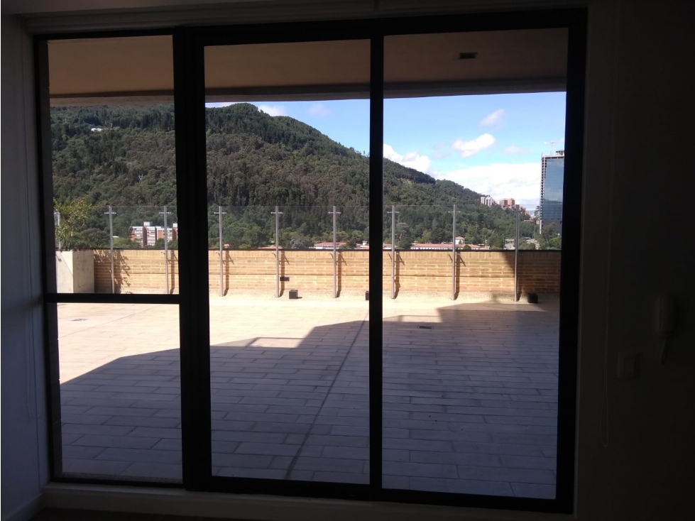 APARTAESTUDIO EN VENTA EN SANTA ANA ORIENTAL — foto 2