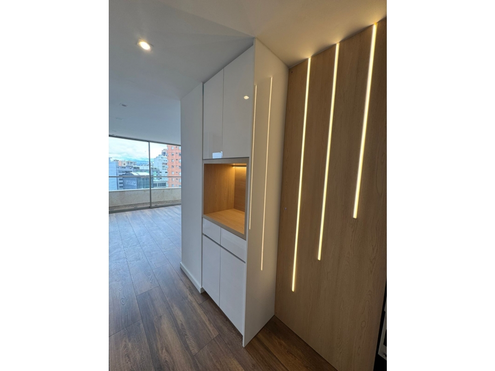 EXCLUSIVO APARTAMENTO RECIEN REMODELADO "ENTREMONTES" "CERROS ORIEN" — foto 6