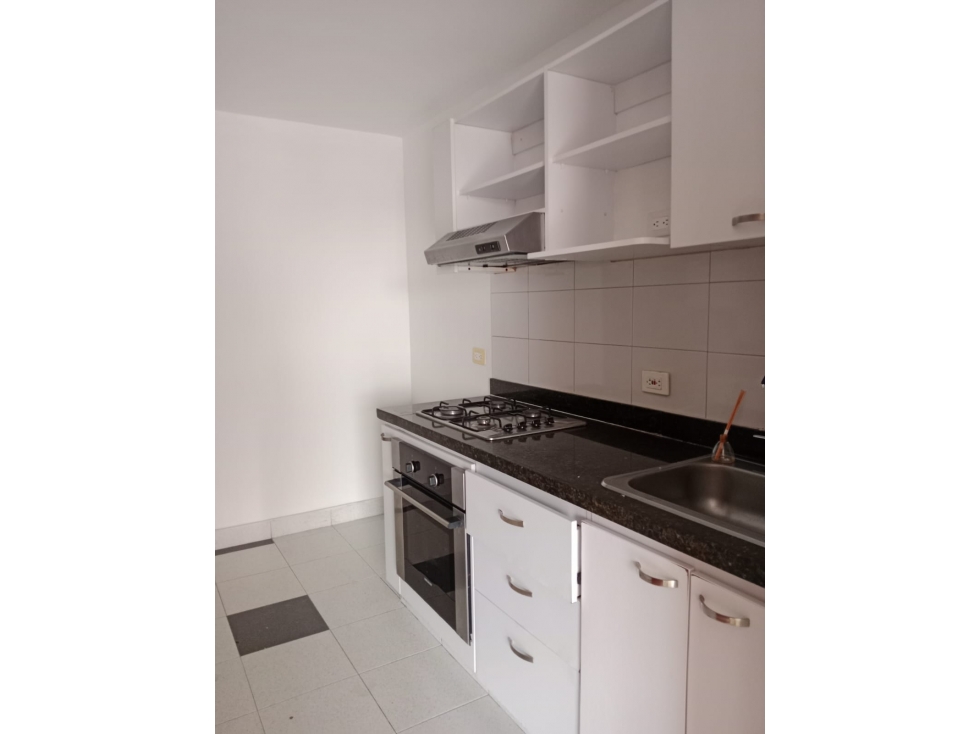APARTAMENTO EN VENTA EN BARRIO LA FELICIDAD — foto 5