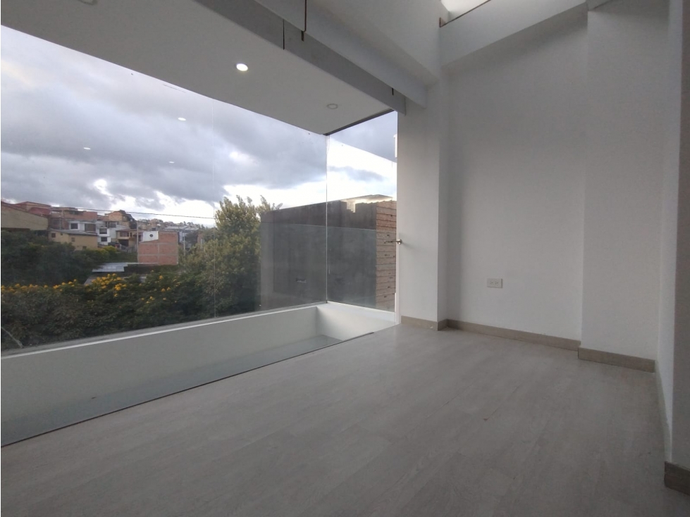 CASA EN VENTA EN LA CALERA (RETOMA) OASIS DEL SAHARA — foto 2