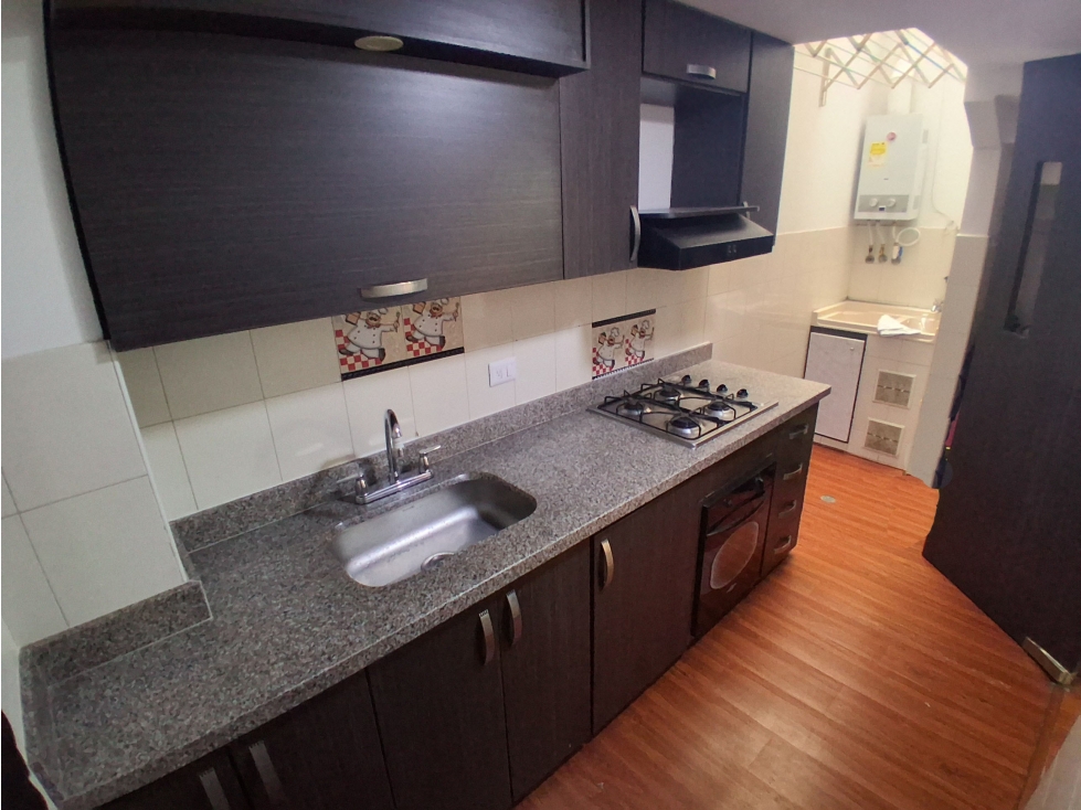 CASA EN ARRIENDO BARRIO HIPOTECHO (FRENTE A PLAZA DE LAS AMERICAS) - 4