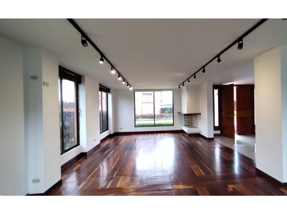 CASA EN VENTA EN CAJICÁ (RETOMA BANCARIA - OPORTUNIDAD) — foto 2