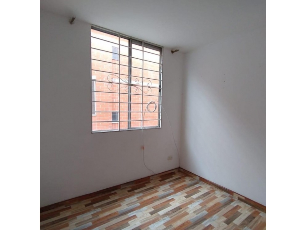 CASA EN VENTA MADRID (CUND) RETOMA BANCARIA - OPORTUNIDAD — foto 5