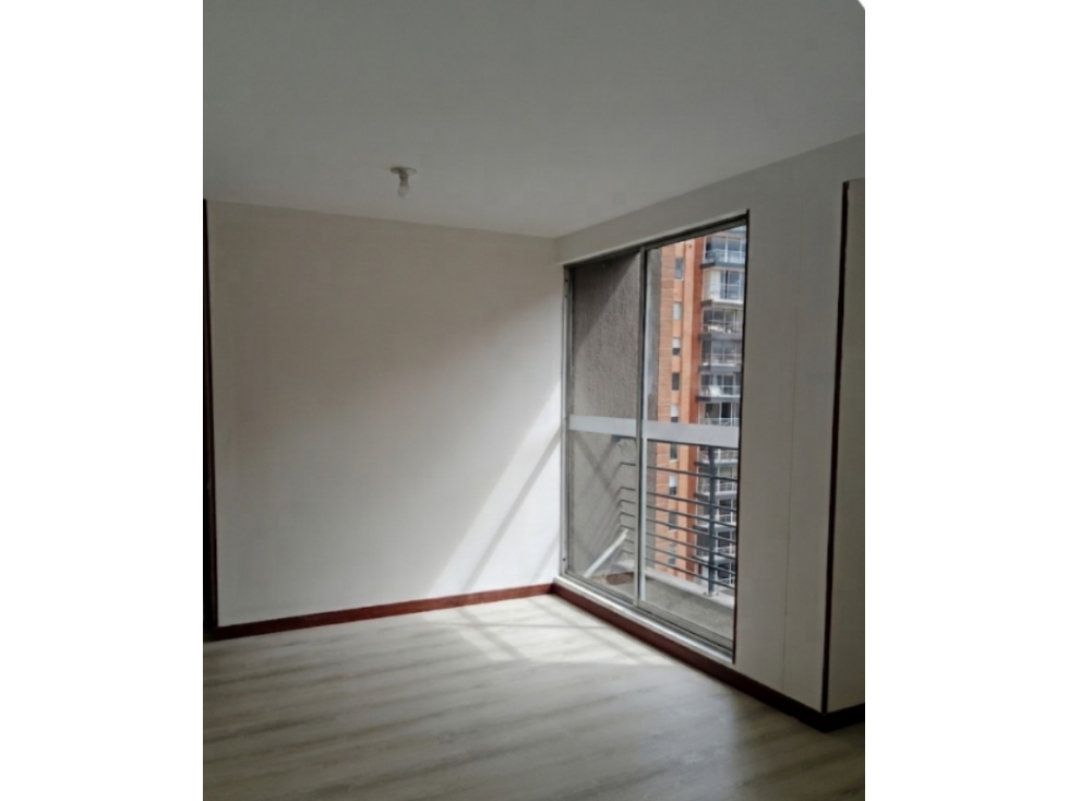 APARTAMENTO EN VENTA EN BARRIO LA FELICIDAD — foto 2