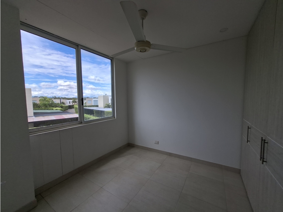 CASA EN VENTA EN RICAURTE CUND. (RETOMA) — foto 4