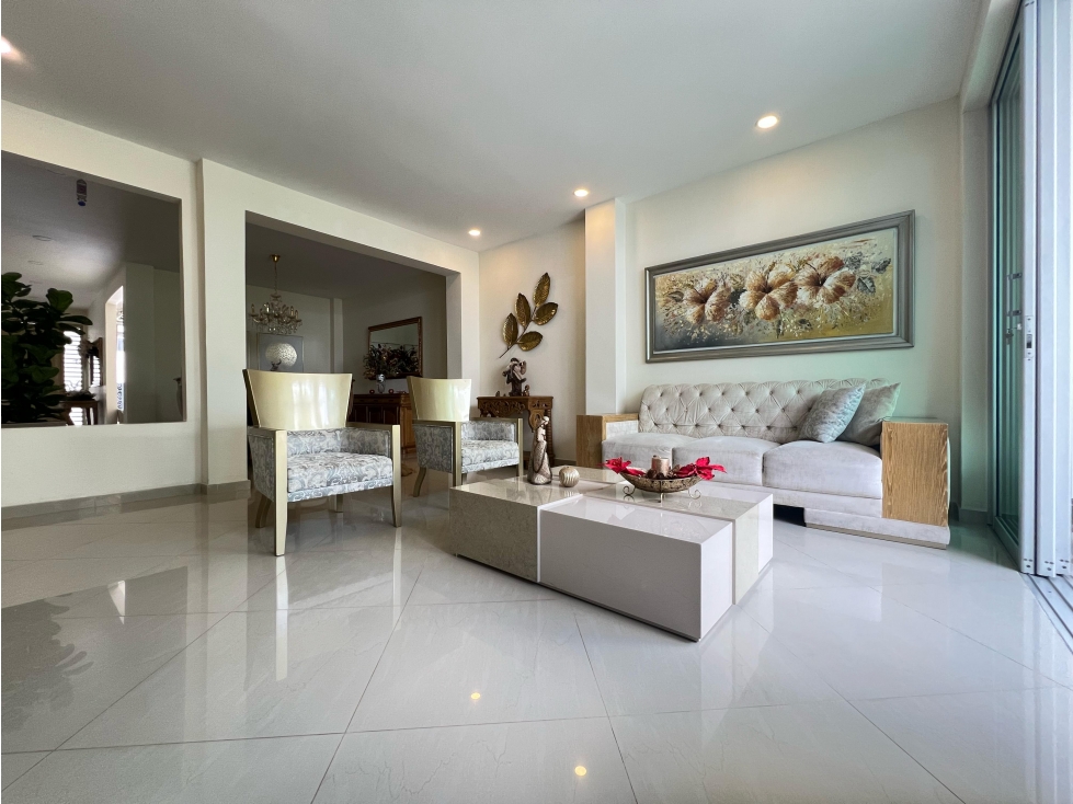 HERMOSA CASA REMODELADA LA CASTELLANA — foto 5
