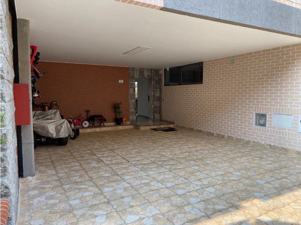 VENTA DE CASA EN CIUDAD JARDIN — foto 4