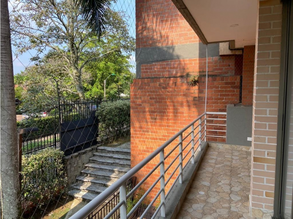 VENTA DE CASA EN CIUDAD JARDIN — foto 2