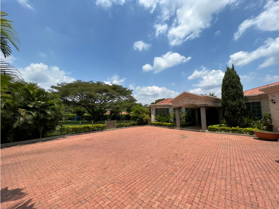 VENTA HERMOSA CASA CAMPESTRE
