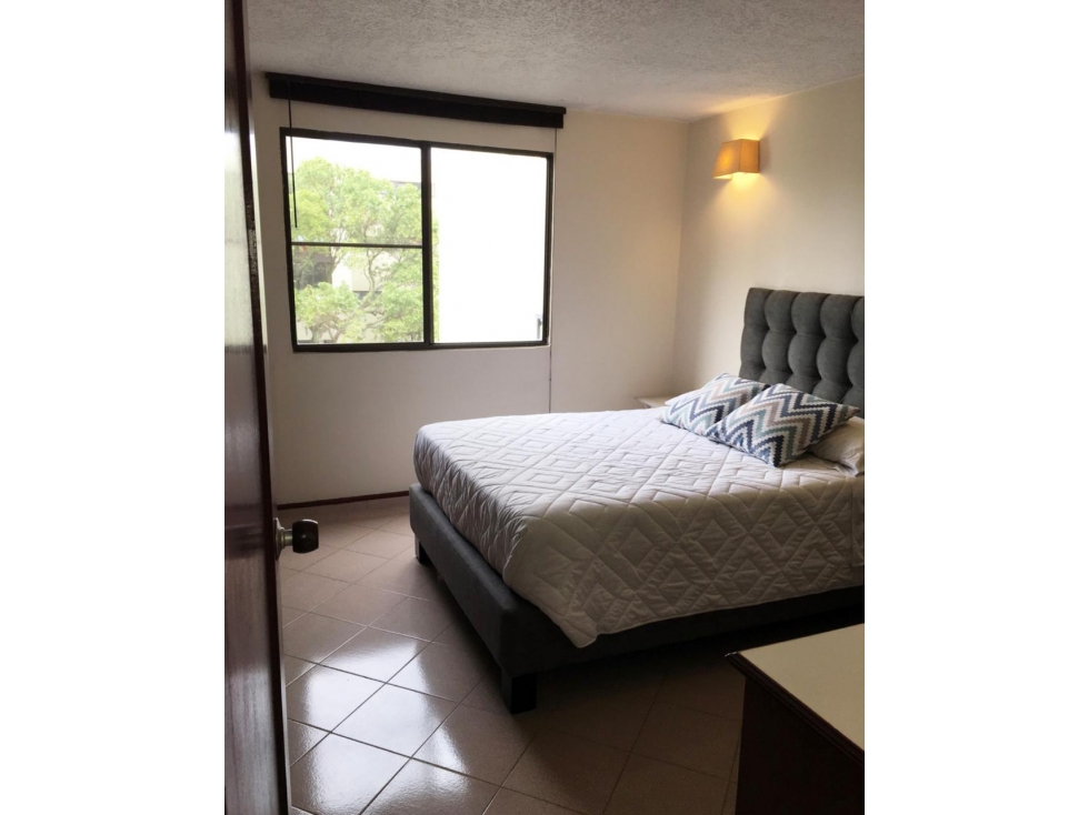 APARTAMENTO EN VENTA. MULTICENTRO — foto 3