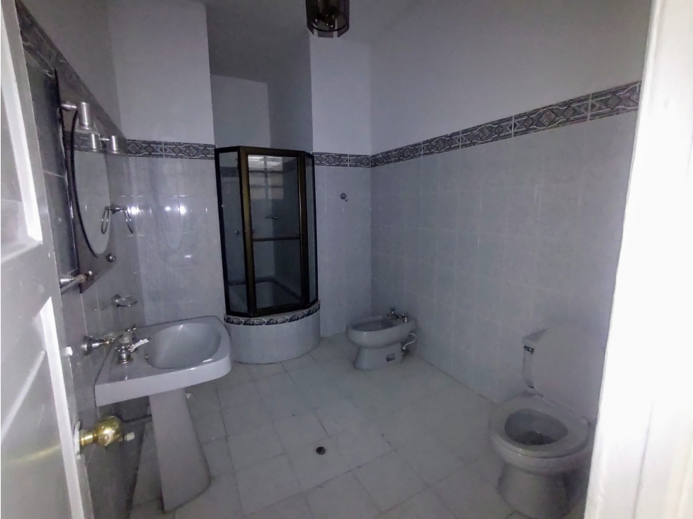 CASA EN ALQUILER — foto 3