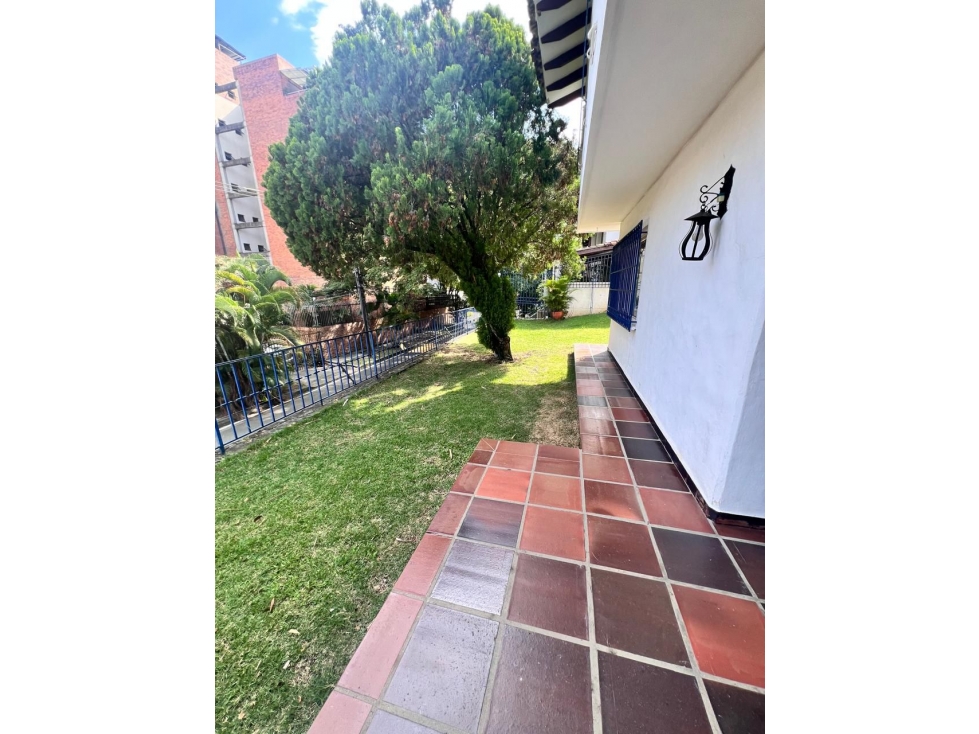 CASA EN ALQUILER — foto 2