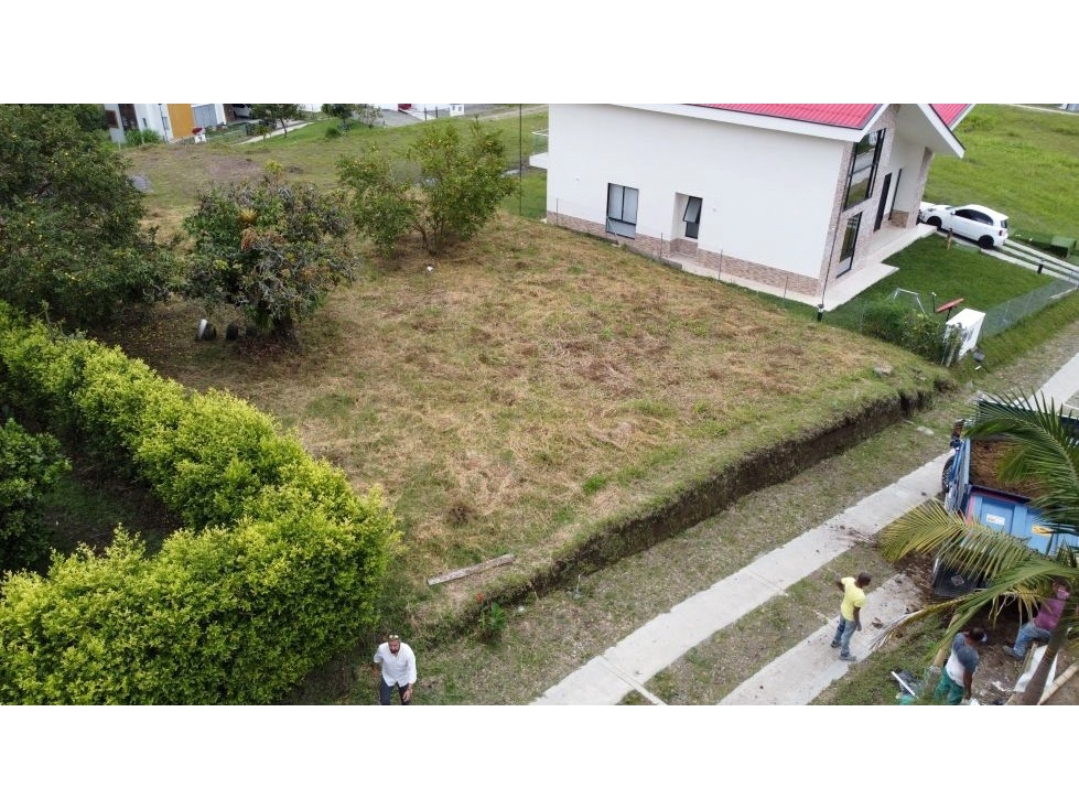 LOTE EN VENTA EN CONJUNTO AL NORTE DE ARMENIA VÍA CIRCASIA — foto 3