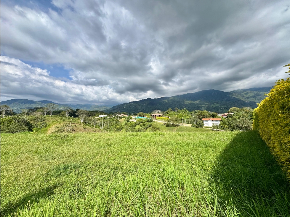 LOTE EN VENTA EN CONDOMINIO TRANQUILO CALARCÁ QUINDÍO SECTOR LA BELLA - 1