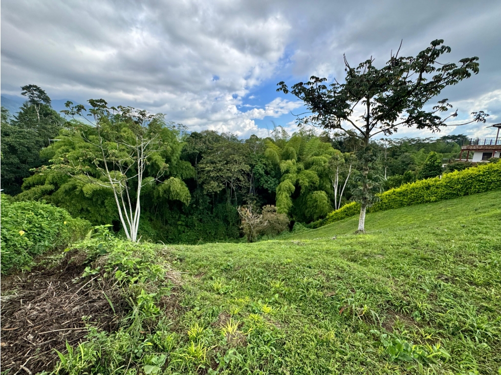 LOTE EN VENTA EN CONDOMINIO TRANQUILO CALARCÁ QUINDÍO SECTOR LA BELLA - 6