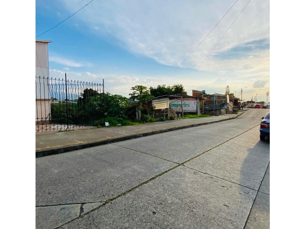 LOTE URBANO EN VENTA AL SUR DE ARMENIA, ARENALES USO INDUSTRIAL