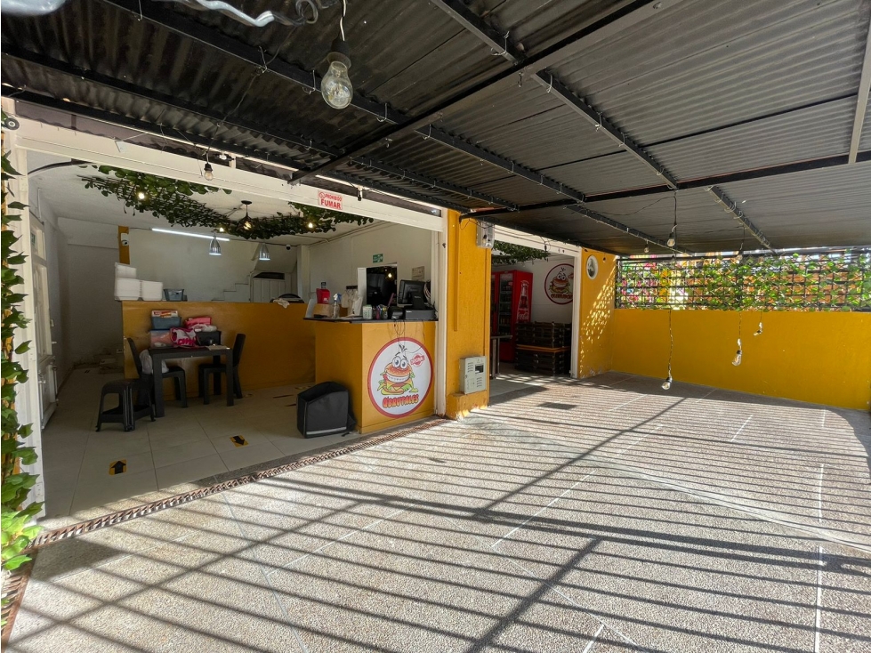 CASA ESQUINERA EN VENTA PARA USO COMERCIAL EN BARRIO LAS AMÉRICAS — foto 4