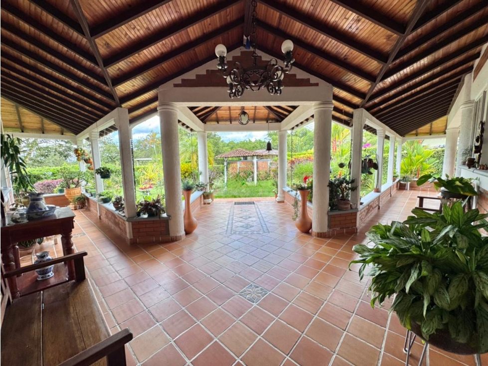 CASA CAMPESTRE TRADICIONAL EN VENTA VIA BARCELONA QUINDIO - 5