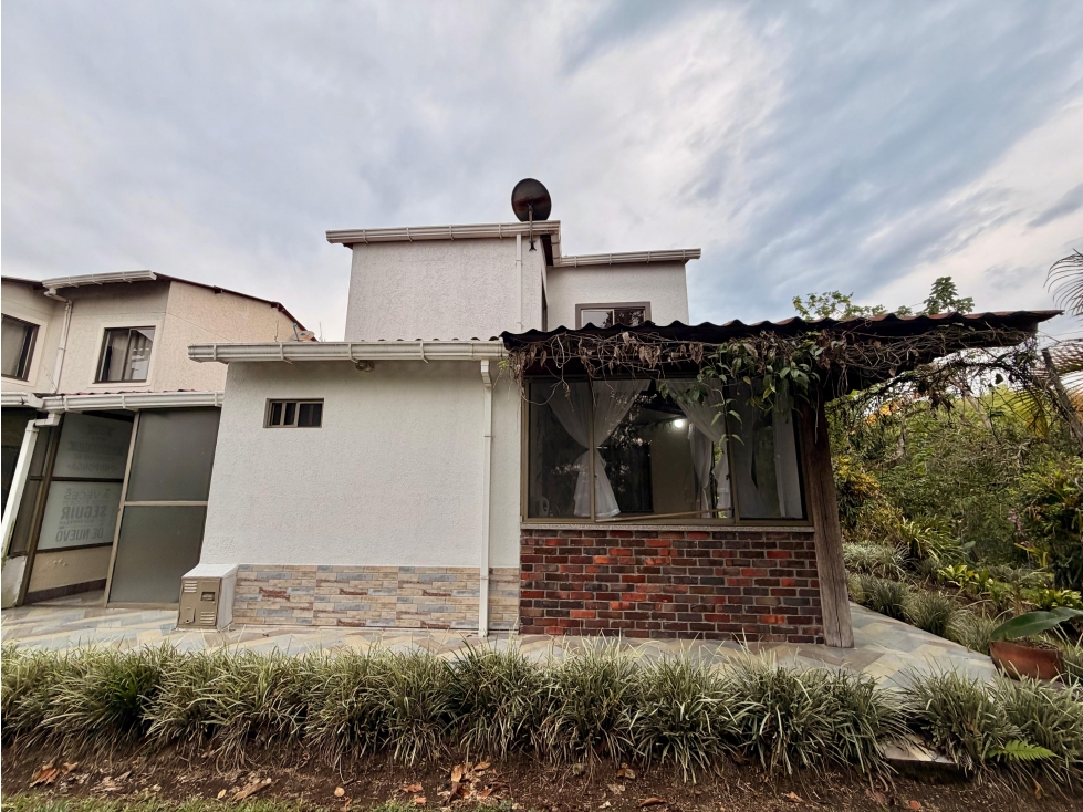 CASA EN VENTA SEMICAMPESTRE EN CONDOMINIO AL NORTE DE ARMENIA — foto 4