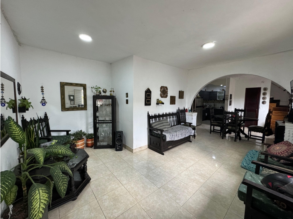 CASA-LOTE EN VENTA AL OCCIDENTE DE ARMENIA IDEAL PARA PROYECTOS — foto 4