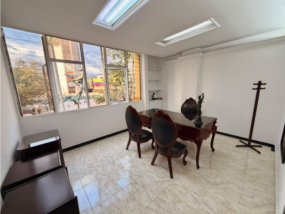 OFICINA EN RENTA PLAZA DE BOLÍVAR CENTRO DE ARMENIA QUINDÍO — foto 2