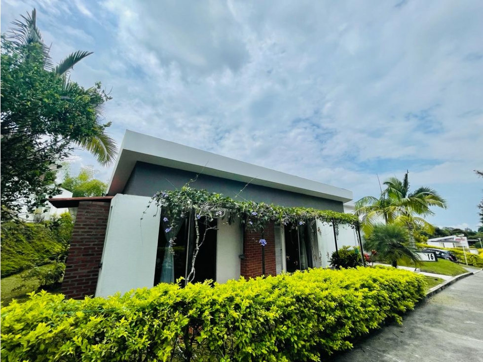 CASA CAMPESTRE VÍA TEBAIDA Q - VENTA O PERMUTA POR APTO NORTE ARMENIA — foto 2