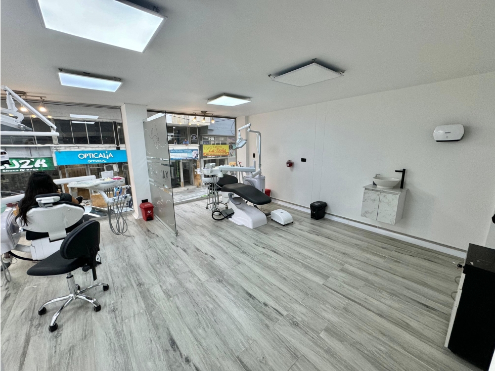 LOCAL REMODELADO EN VENTA UBICADO EN EL CENTRO DE ARMENIA QUINDÍO — foto 2