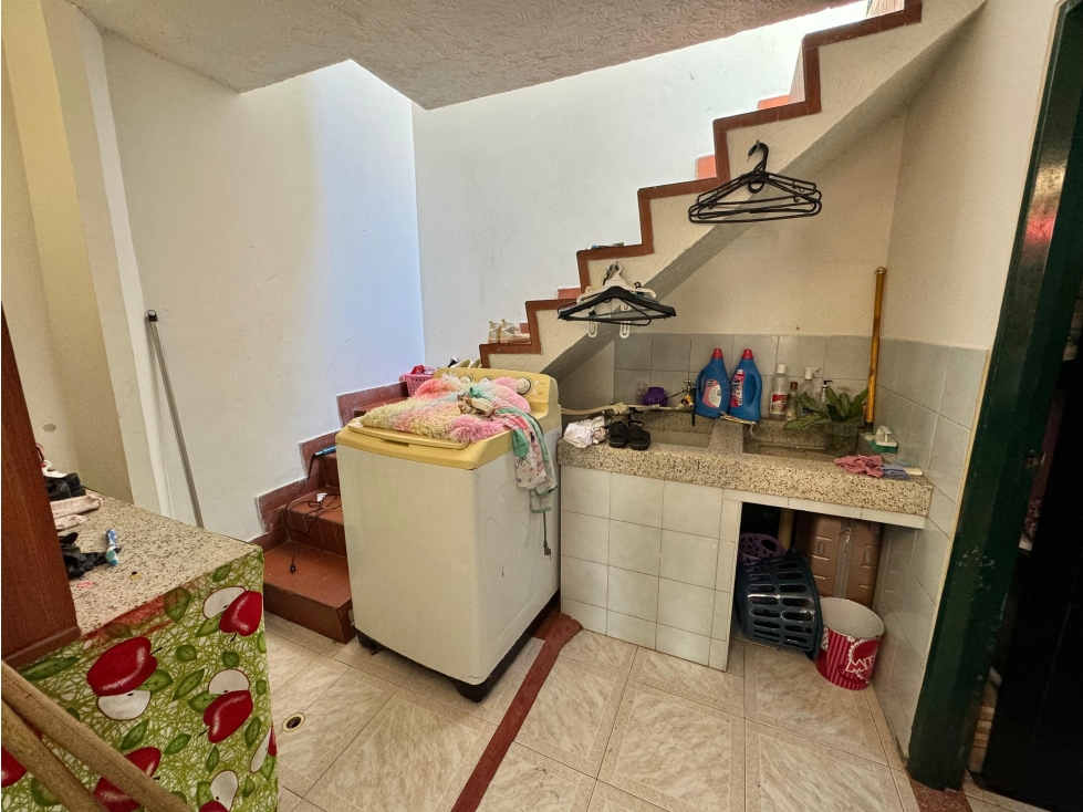 CASA BIFAMILIAR EN VENTA AL SUR DE ARMENIA QUINDÍO B/ VILLA ALEJANDRA — foto 5
