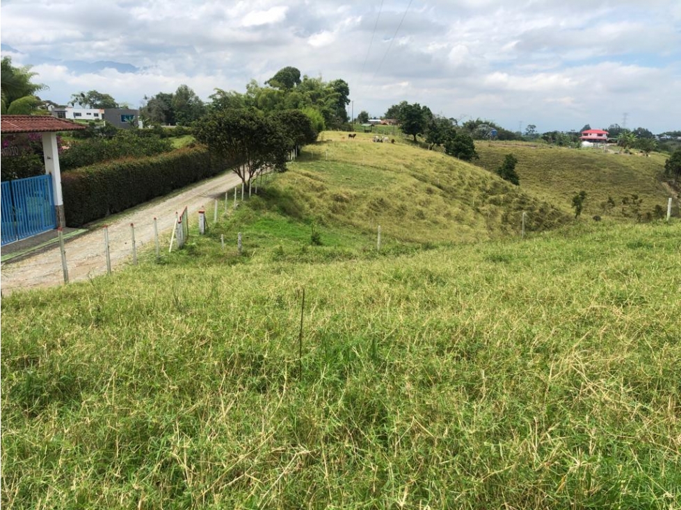LOTE DE ALTO POTENCIAL EN VENTA VÍA ARMENIA PEREIRA