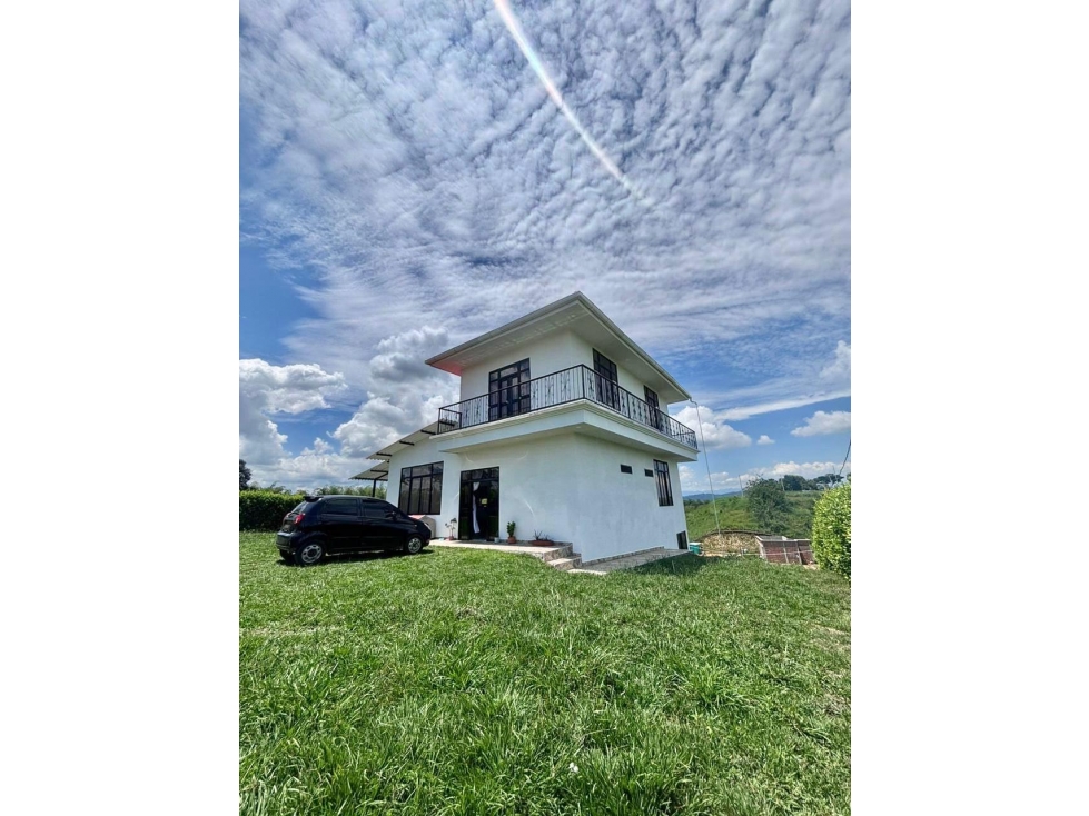 CASA NUEVA DE DOS NIVELES EN VENTA SOBRE LA VÍA ALCALÁ CARTAGO - 3