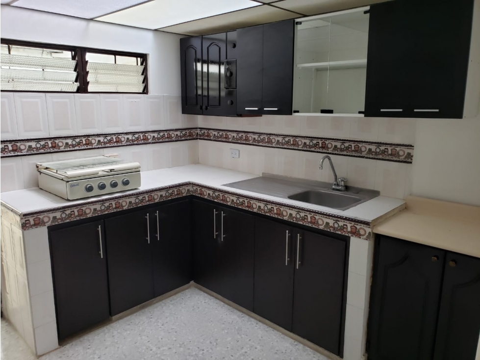CASA AMPLIA EN VENTA EN EL SUR DE ARMENIA QUINDIO — foto 6