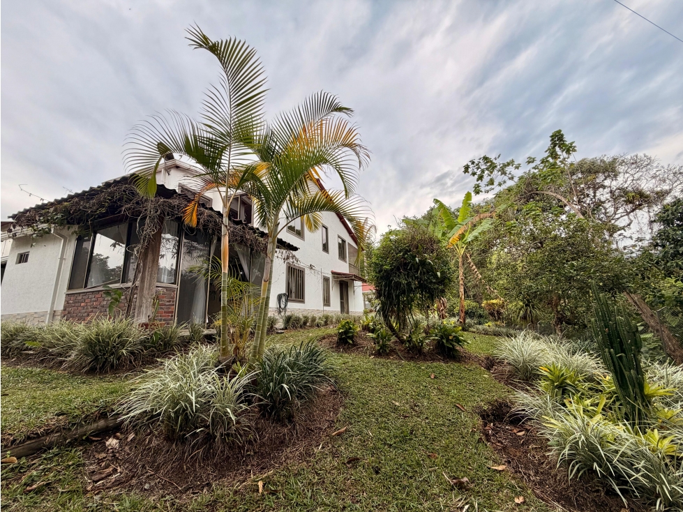 CASA EN VENTA SEMICAMPESTRE EN CONDOMINIO AL NORTE DE ARMENIA — foto 3