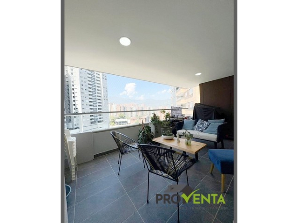 Apartamento en Venta Envigado Loma Los Mesa