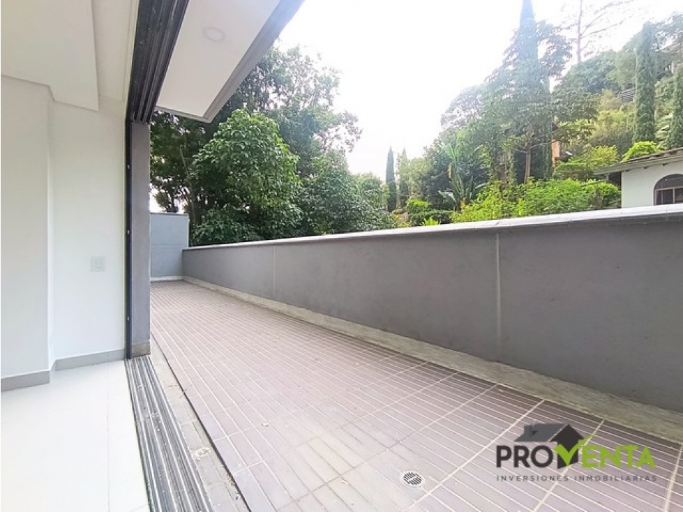 Apartamento en venta Envigado El Trianón 3 habitaciones con Terraza
